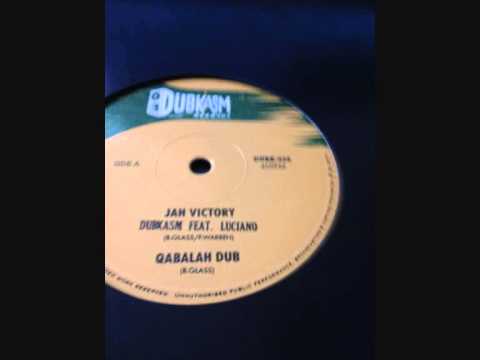 Dubkasm-feat-Luciano-jah-victory-Turbulence-right-there