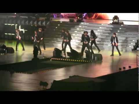 [FanCam][HQ] 012310 Super Show 2 Beijing - U (2)