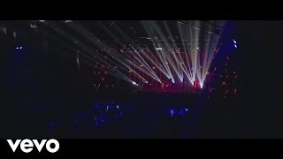 Izzy Bizu - Skinny (Live) - #VevoHalloween 2016