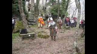 preview picture of video 'Rievocazione storica di un'antica  battaglia sull'orto della regina a Roccamonfina'