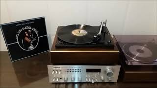 Isaac Hayes &amp; Dionne Warwick - Can&#39;t hide love Live