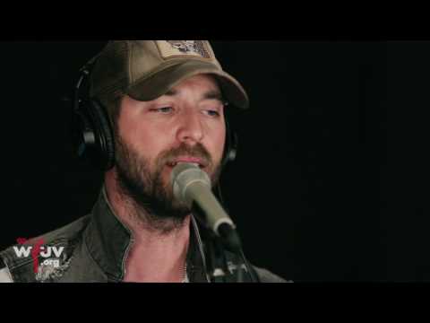 Mondo Cozmo - "Shine" (Live at WFUV)