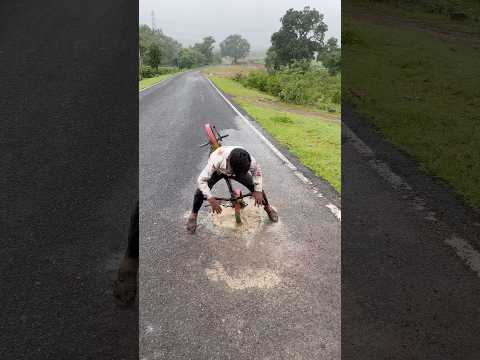 Kids Came Together to Fix This Dangerous Pothole! ❤️🚧 #PotholeRepair #help