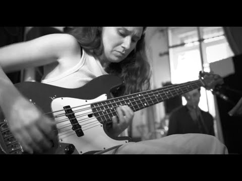 Louise van den Heuvel 'Sonic Hug' — album teaser