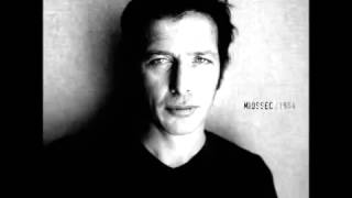 Les Gueules cassées Music Video