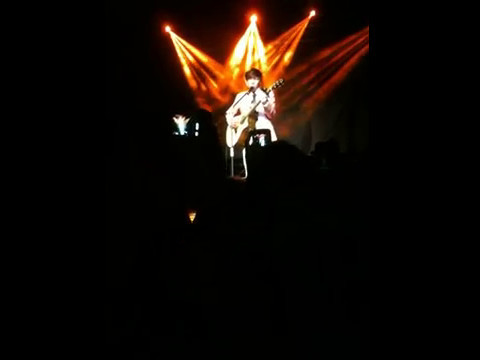 Joe Brooks - These Broken Hands of Mine - Live