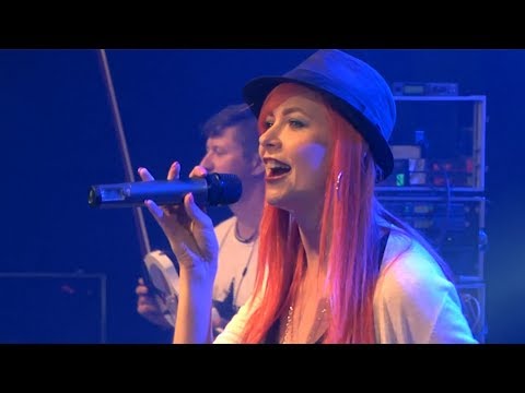 Good Work - GOOD WORK - Pár otázek (Full HD)