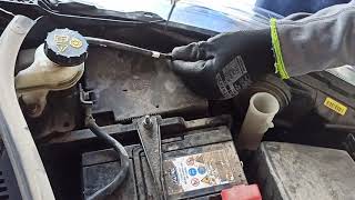 FORD FIESTA 2017 NO FUNCIONAN 😞 LAVAPARABRISA... bidón limpia roto???🧐🤨SOLUCIÓN💯 ✅