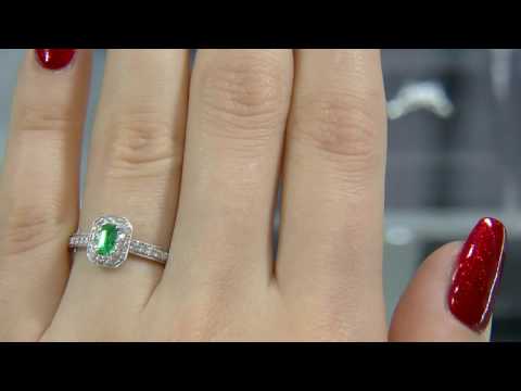 0.55ct Emerald & Diamond Halo Ring GR036