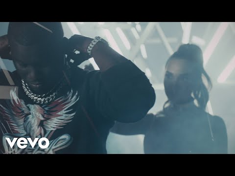 Zoey Dollaz - Moonwalk (Official Video) ft. Moneybagg Yo