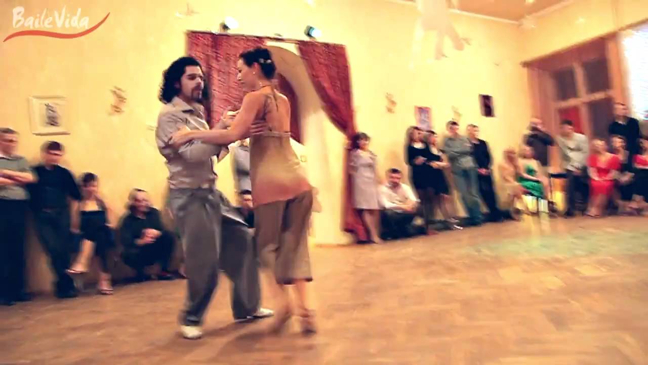 Video thumbnail for Mila Vigdorova & Rodrigo Fonti - Una Emocion