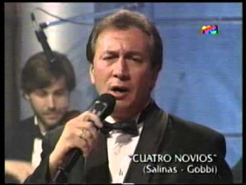DANIEL OLIVERA  CANTA "CUATRO N OVIOS"  TANGO DE SALNAS