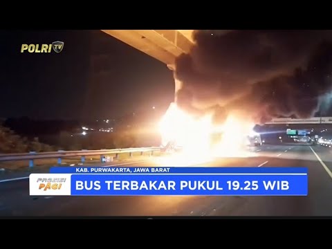 KORLANTAS POLRI TANGANI BUS PARIWISATA TERBAKAR DI TOL CIKAMPEK, 50 PENUMPANG SELAMAT