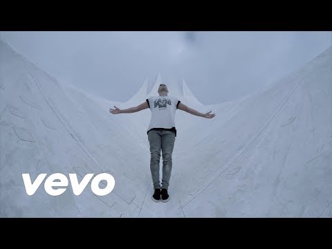 patroX - Mosh Pit (OFFICIAL VIDEO)