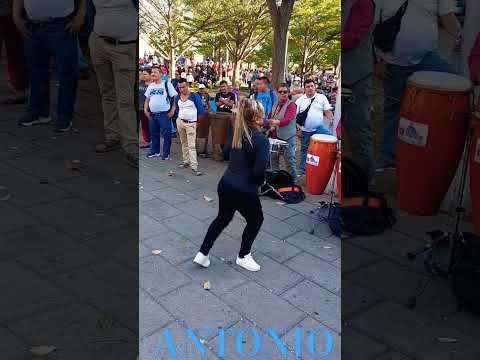 EMBRUJO DE LA CUMBIA