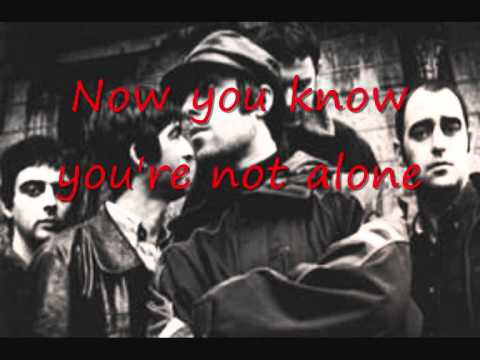 The girl in the dirty shirt - Oasis - Lyrics.wmv