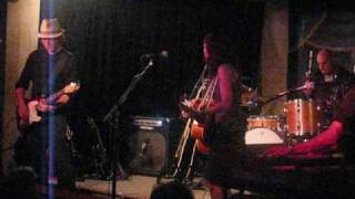 Patty Griffin - Stay on the Ride - Gruene Hall - Apr 29, 2009