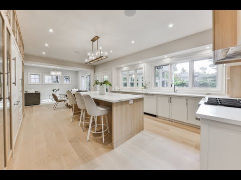 1312 Duncan Rd Oakville ON stunning custom home in heart of Morrison