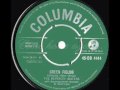 The Beverley Sisters - Green Fields 