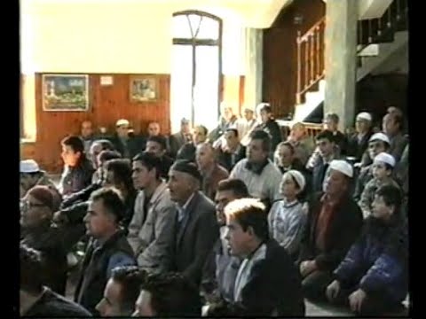 NGA ARKIVI FETAR I TV USKANA - MANIFESTIM FETAR NË XHAMINË SULLTAN PAJAZITI NË KËRÇOVË
