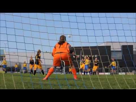 Prachtige goal Iris Heijmans!