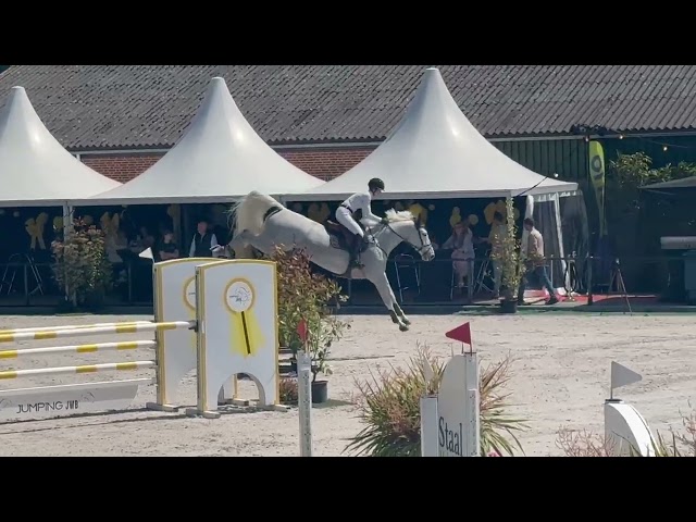 show video