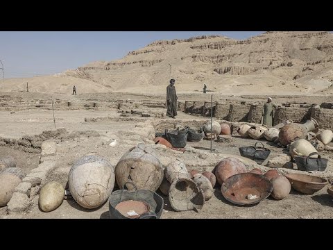 فيديو مصر تعرض اكتشافها الجديد لمدينة "مفقودة" يفوق عمرها 3 آلاف سنة…