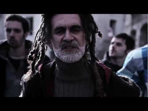 SHAKALAB - I POTERI CROLLANO [Official Video 2012]
