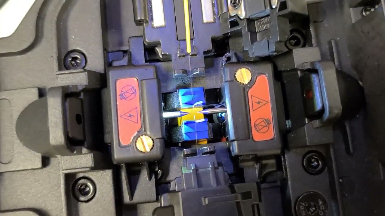 LC Fibre Pigtail Installation