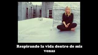 Hunger pains- Alexz Johnson Traducido al Español