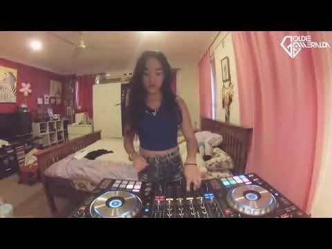 #01 GOLDcast - Shake Them Booty