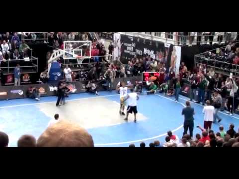 TFB::Dunks:: 6'2" Dmitry Krivenko aka Smoove ONE of the Best Dunkers in Europe