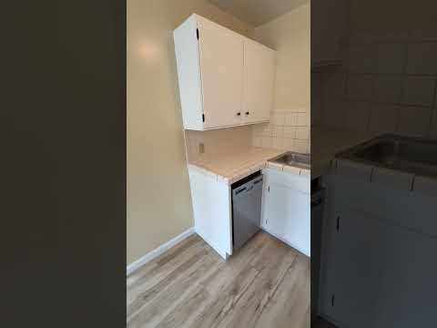 123 (470 Warren) - Video 2 of 2
