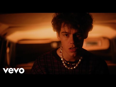 Peder Elias - Tell A Son (Official Music Video)