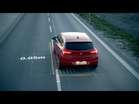 Alles im Blick - die Opel Eye Frontkamera im neuen Astra
