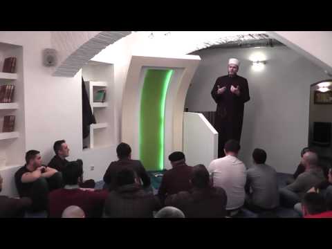 Sanin Musa  PAZI KOGA UZIMAŠ ZA PRIJATELJA