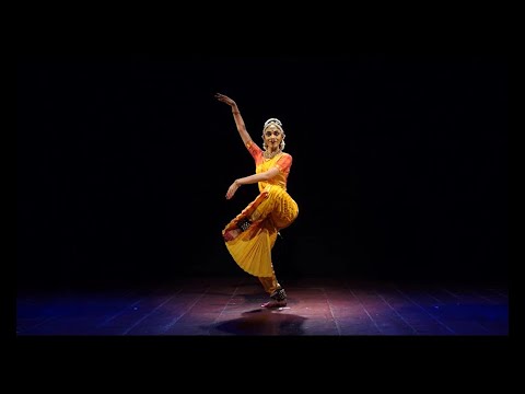 Swami Nanundan Adimai Varnam by Divya Hoskere