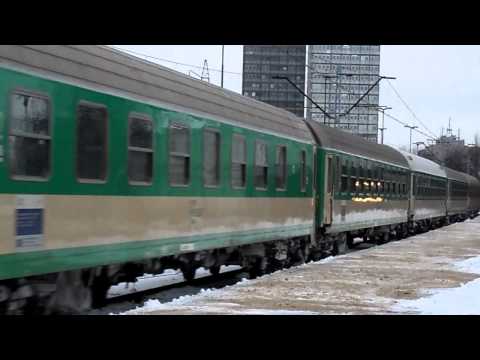 Odjazd EP09-012 z Fabrycznego