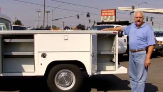 preview picture of video 'Town and Country Truck #5720: 1993 Dodge Ram 2500 Service Utility Truck'