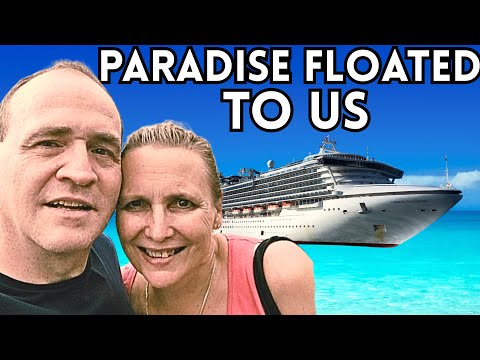 Thumbnail for We Found PARADISE in Airlie Beach  | Whitsundays Cruise Australia
