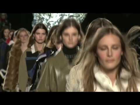 Sonia Rykiel Fall/Winter 2017/2018 - Fashion Show - Paris Fashion Week