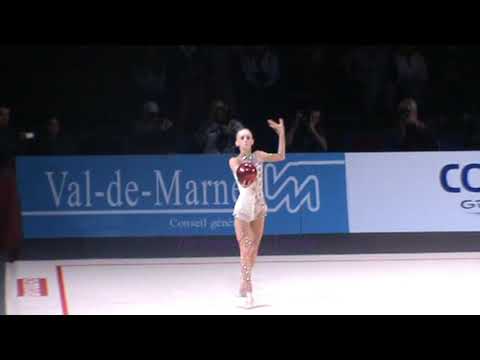 Oktawia STAROSTA (POL) ball - 2010 Thiais junior AA