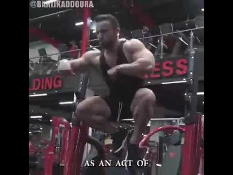 Тем временем в спортзале