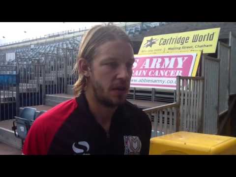 Alan Smith on Tom Flanagan's sending off