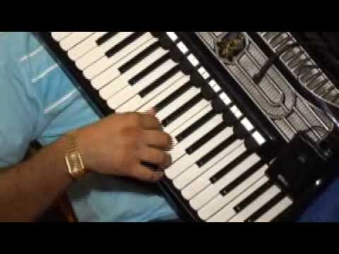 MEXICANU BEST ACCORDEONIST