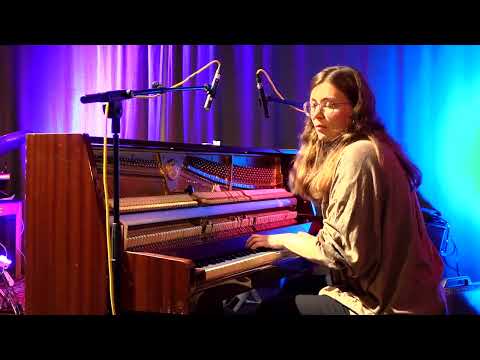 Klub Primi 20220517 - Gintė Preisaitė on piano, and Jēkabs Rēders on drums & percussion