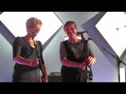 30 ANS de scène Annie EBREL - LE CORRE / FUSTEC - Gavotte montagne