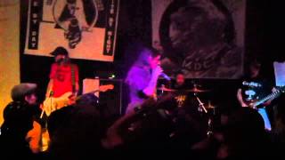 M.D.C. live! &quot;I Hate Work&quot; from club Walter&#39;s