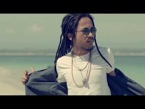 Hazama feat. Altimet - Aku Bukan Dewa [Official Music Video]