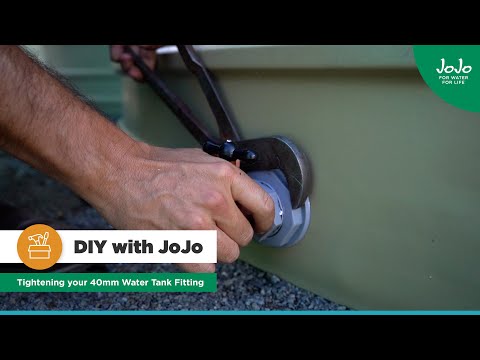 DIY with JoJo_Tightening your 40mm Water Tank Fitting